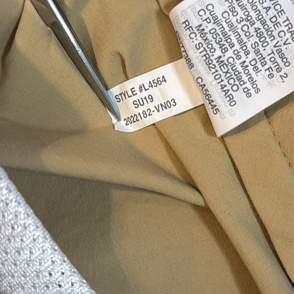 J. Crew Flex Revington Tan Khaki Stretch Flat Front 10.5” Inseam Men’s 30 Shorts - Picture 7 of 7